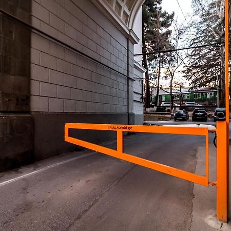 Modern Apartment In Old Tiflis Exterior foto