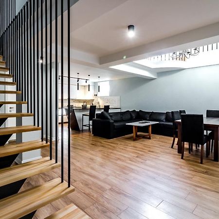 Modern Apartment In Old Tiflis Exterior foto