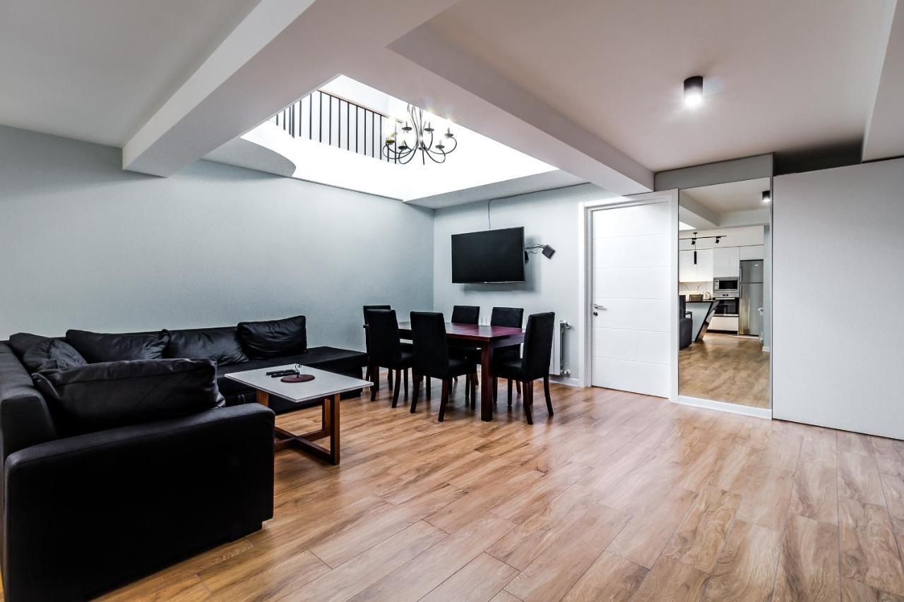 Modern Apartment In Old Tiflis Exterior foto