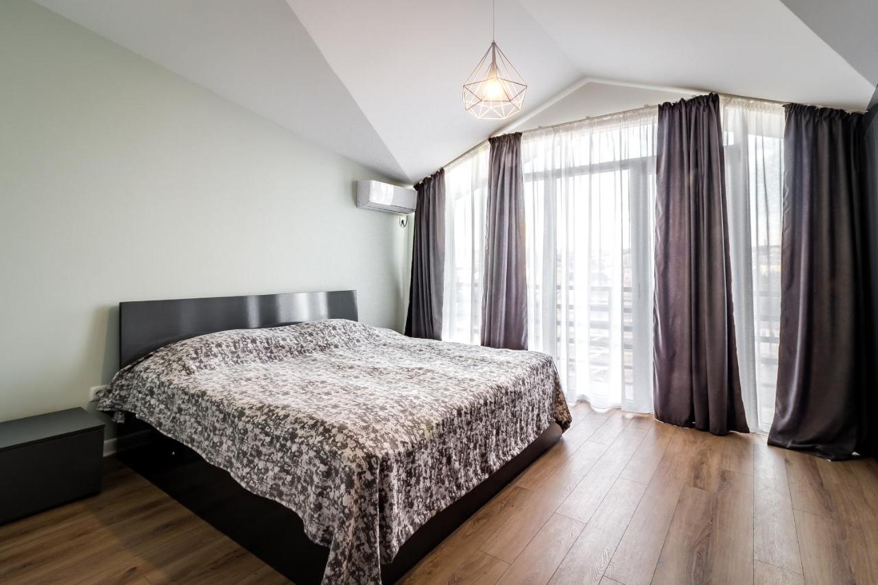 Modern Apartment In Old Tiflis Exterior foto