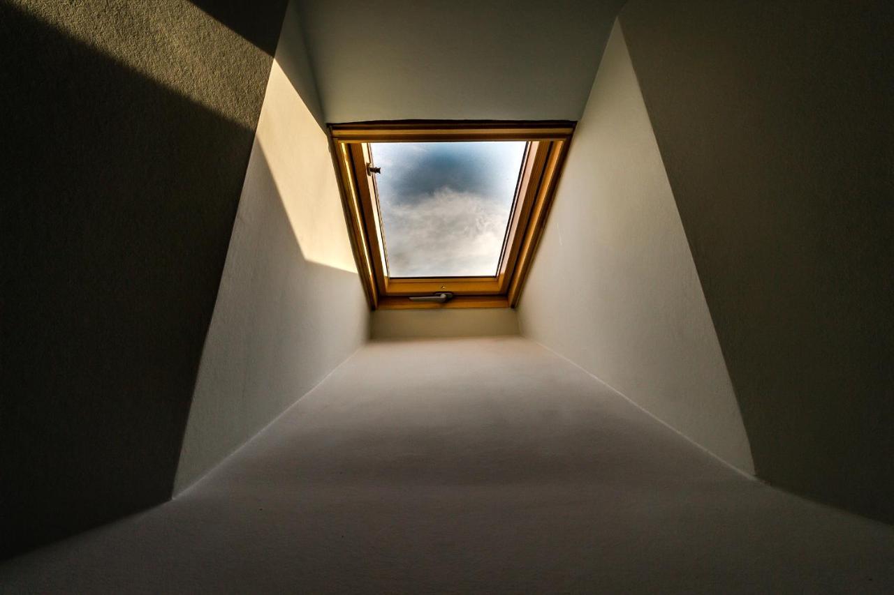 Modern Apartment In Old Tiflis Exterior foto